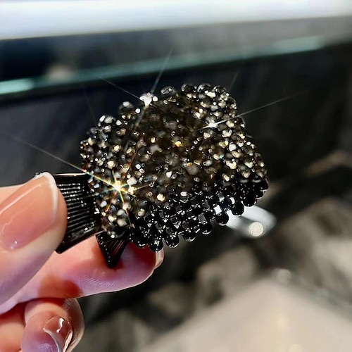 Black Rhinestone Grabber