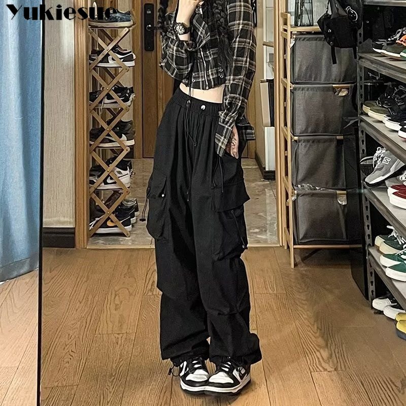 665 black