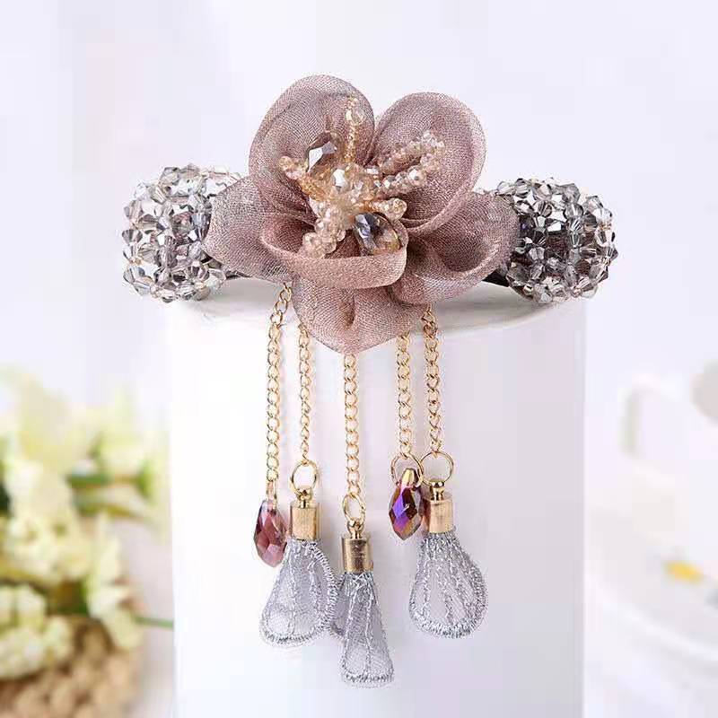 Champagne color